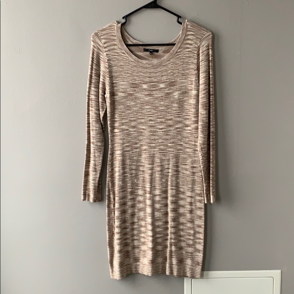 Brown dress